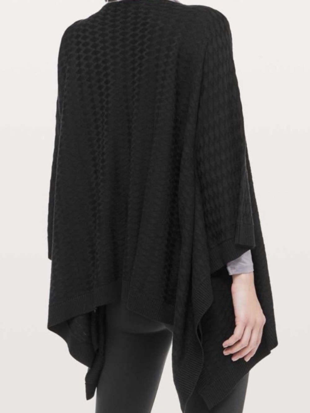 Lululemon Divinity Poncho